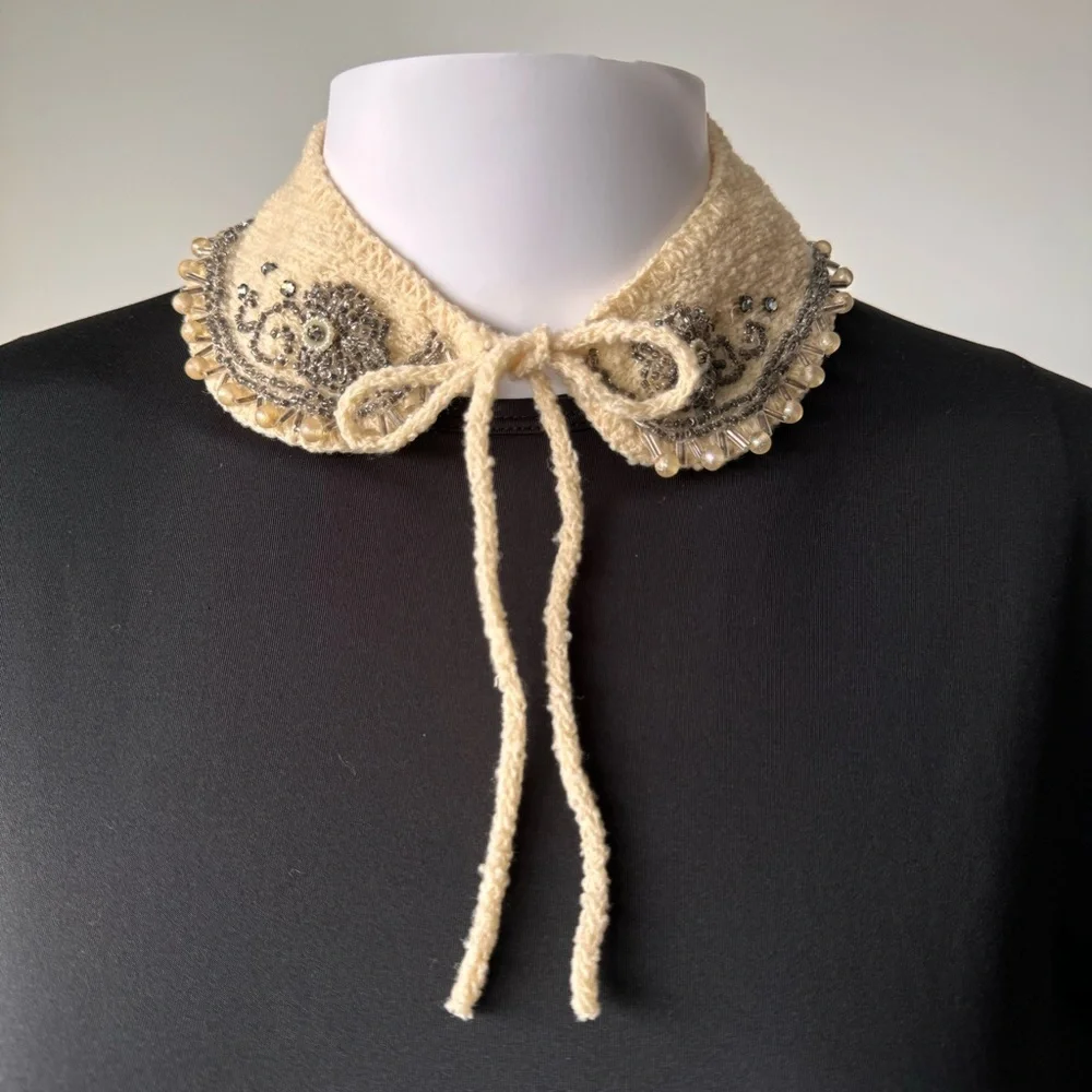 Vintage Cream Beaded Crochet Tie Necklace Collar
